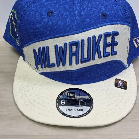 New Era NBA Men's Milwaukee Bucks 2023 City Edition 9FIFTY Snapback Hat New - Picture 2 of 8